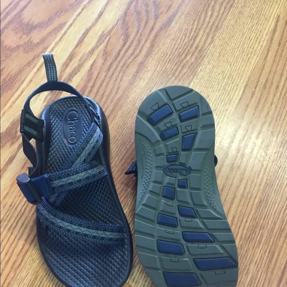 Chacos - Picture 2 of 2